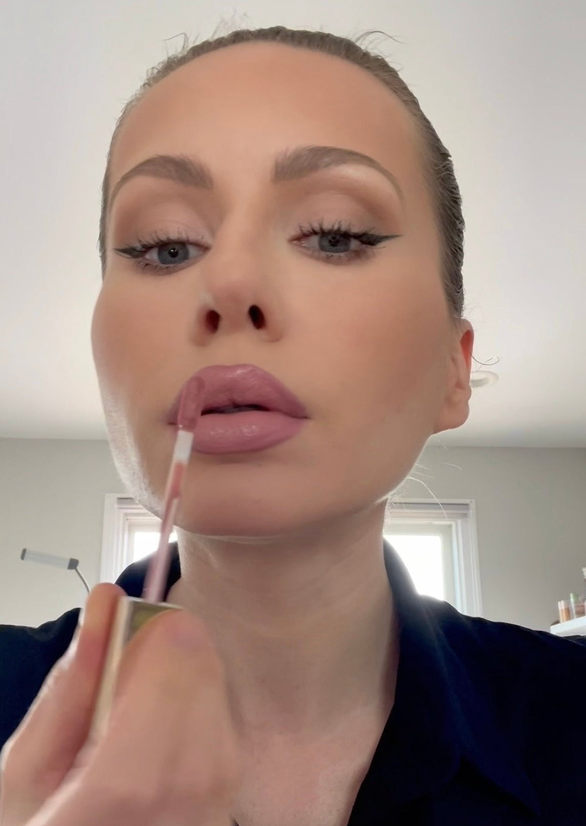 Creamy Cover Lip Gloss Mild 101